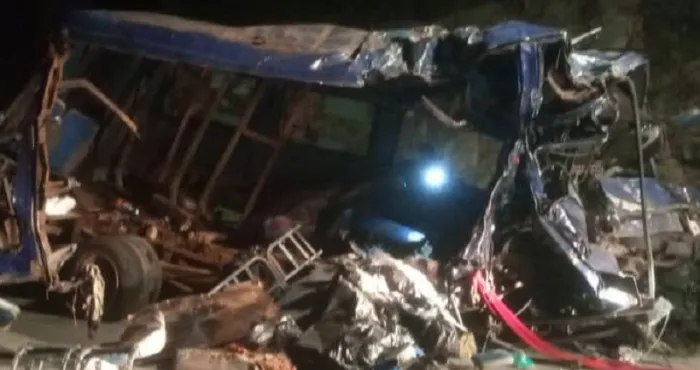 Autoroute Du Nord 22 Personnes Trouvent La Mort Dans Un Accident Au Niveau Du Carrefour Tiassale
