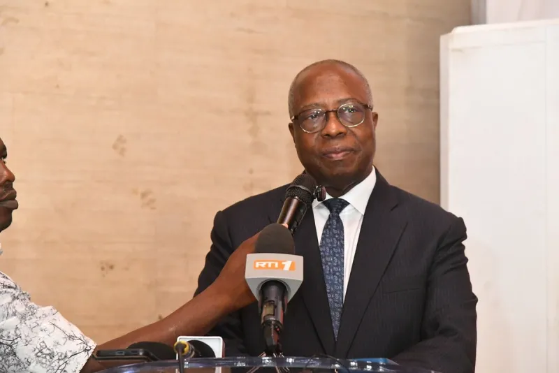 Crise du cacao : L’OIA, le CCC et le ministre Bruno Koné rassurent et se tournent vers la campagne intermédiaire